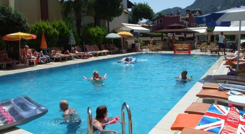Selen Apart İcmeler Εξωτερικό φωτογραφία